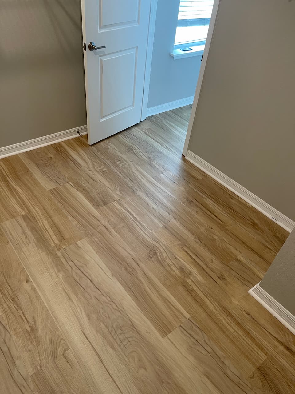 Vinyl plank flooring installation by SVR FLOORS in Largo, Florida
