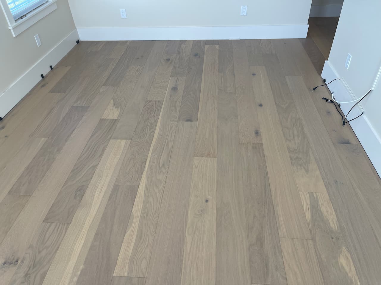 Laminate flooring estimate planning by SVR FLOORS in Largo