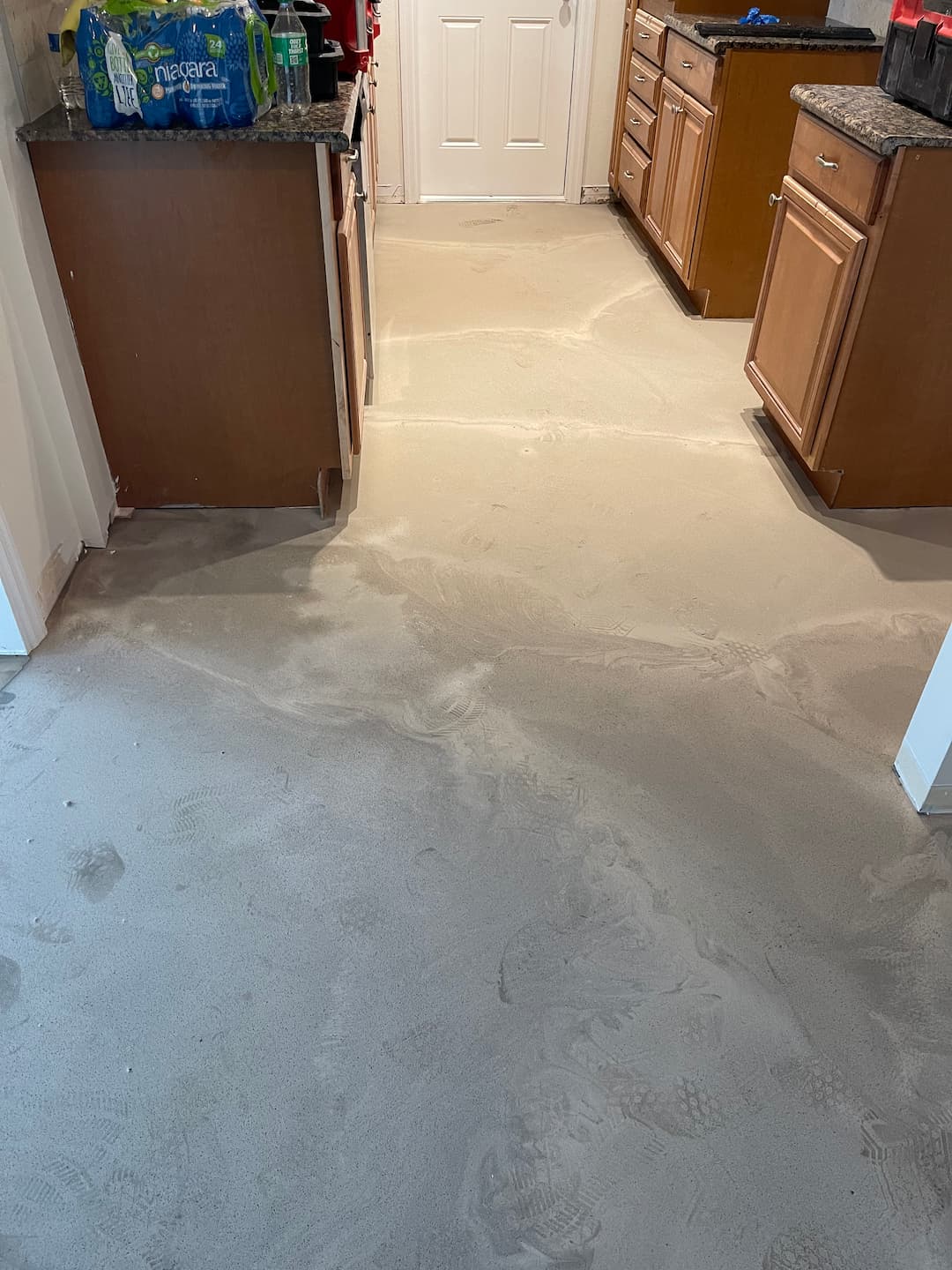 Commercial flooring installer process in Largo